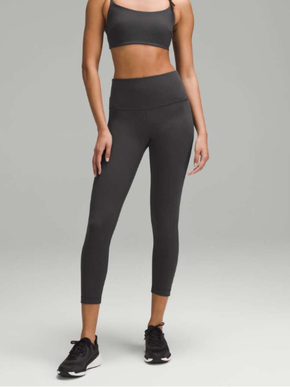 Lululemon Wunder Train High-Rise Ribbed Tight size 0